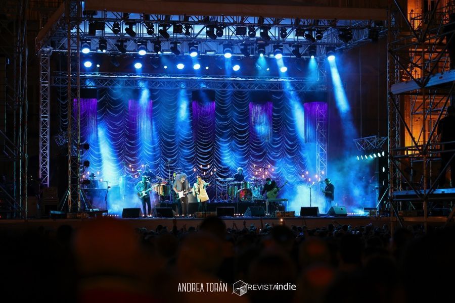 LOVE OF LESBIAN EN SALAMANCA