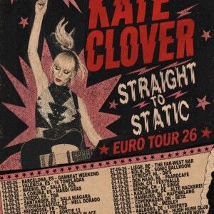 KATE CLOVER EN EL SOL